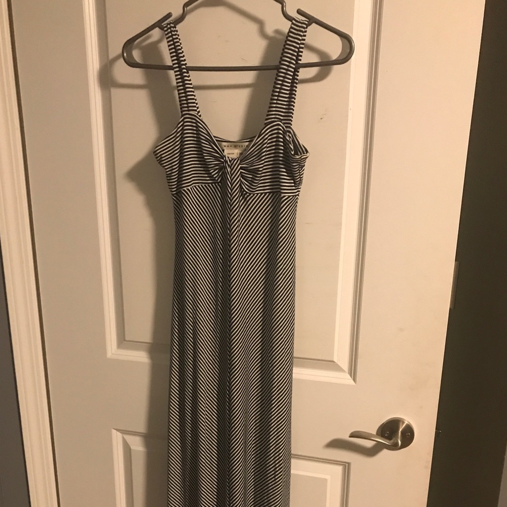 Max Studio Dress